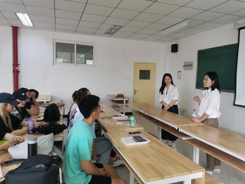 会展英才进校园 金惠会展总经理王侠为外事学子职业规划“软策展引航”